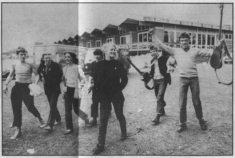Undertones NME Sep 1979 with girlfriends