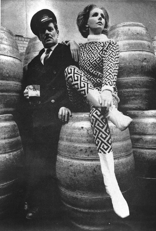 Harpers Bazaar August 1965 guinness