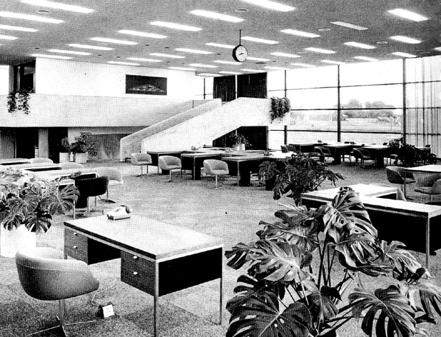 pj_carrolls_factory_dundalk_1971_office
