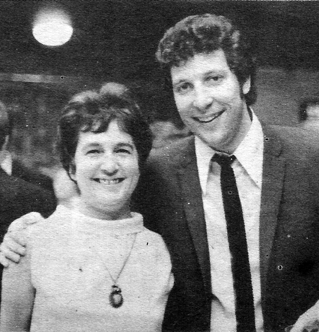 tom-jones-eileen-ball-cutex